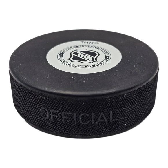 WASHINGTON‎ CAPITALS NHL Official Hockey Puck Vegum Slovenia w/ Display Case - Picture 6 of 10